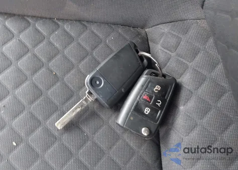 2018 Volkswagen Tiguan 2.0T S z USA, uszkodzony, nr VIN 3VV1B7AX0JM041120